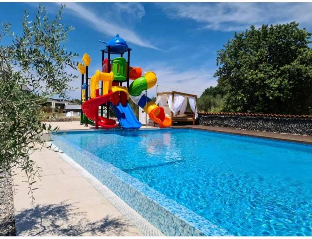 Mobilehome Elena Premium With Pool, Istria Banjole Eksteriør billede